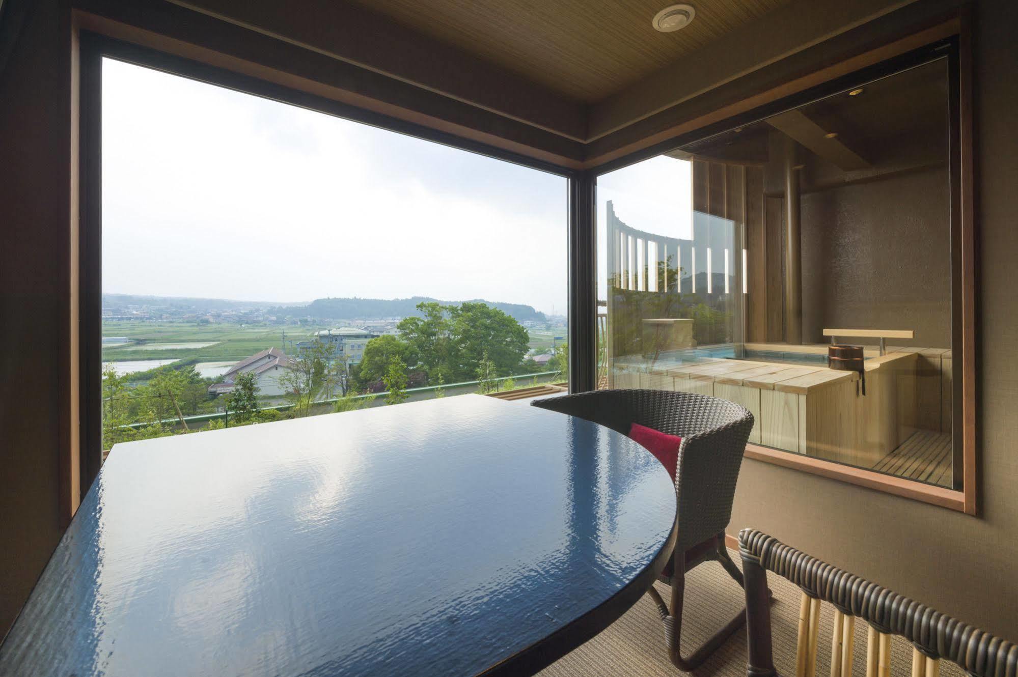Hotel Fujisan Onsen Bessho Sasa Fujiyoshida Esterno foto